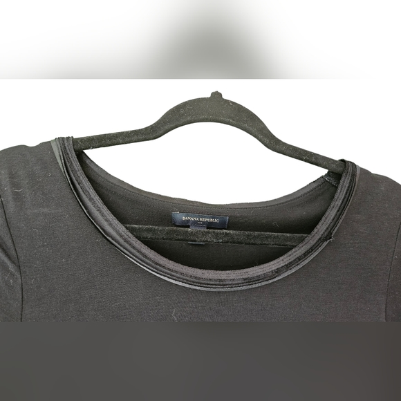 Banana Republic Tops - Banana Republic Ruffled Collar Shirt